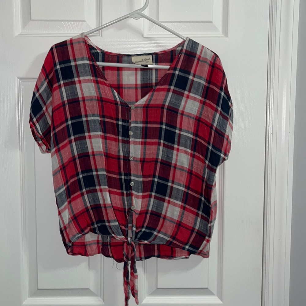 Universal thread shirt